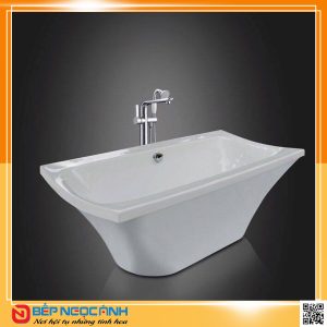 Bồn tắm Việt Mỹ VM-135